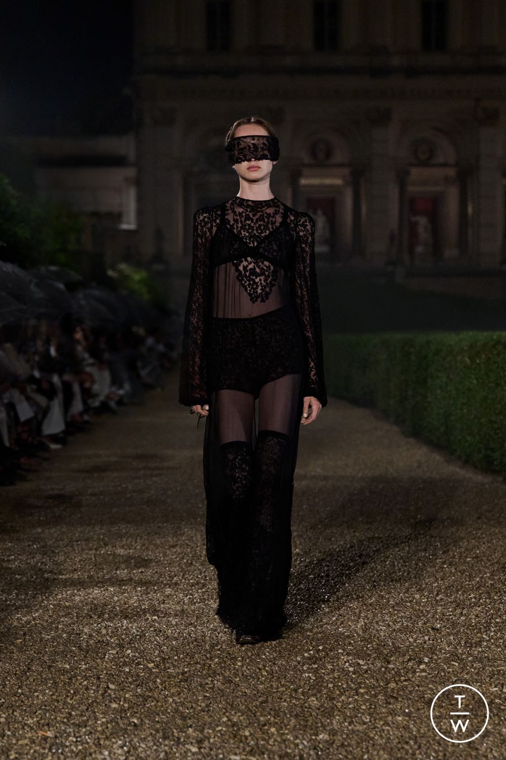Fashion Week Paris Resort 2026 look 25 from the Dior collection 女装