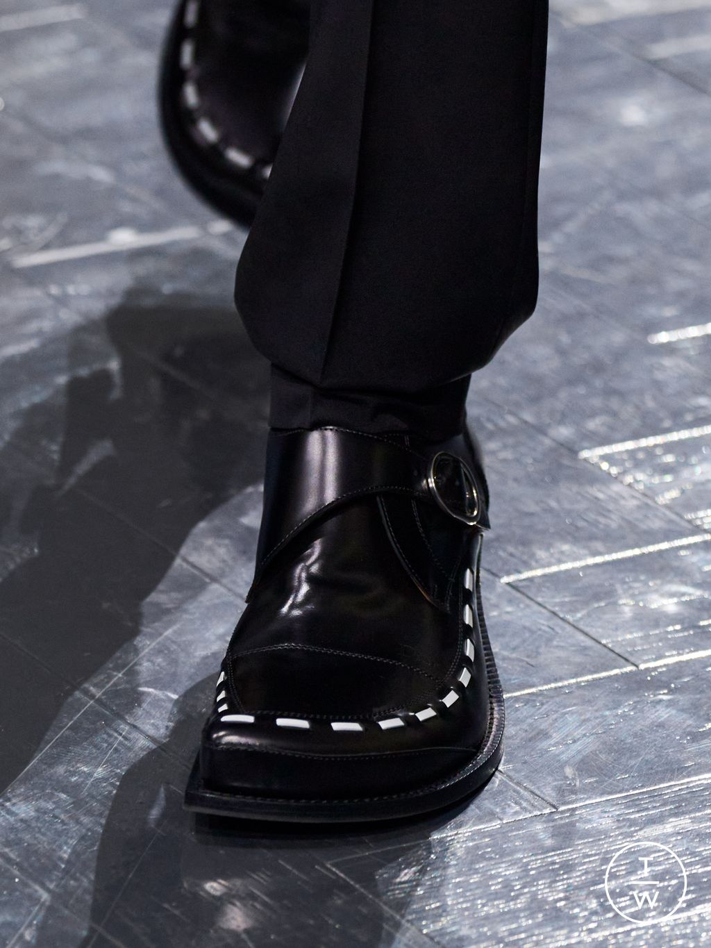 Fashion Week Paris Fall/Winter 2026 look 68 from the Dior Homme collection 男装配饰