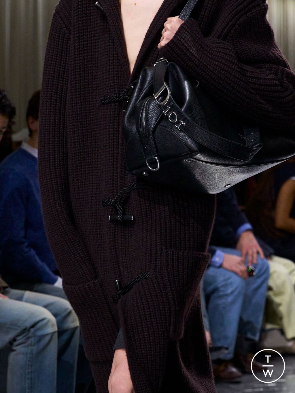 Fashion Week Paris Fall/Winter 2026 look 69 from the Dior Homme collection menswear accessories