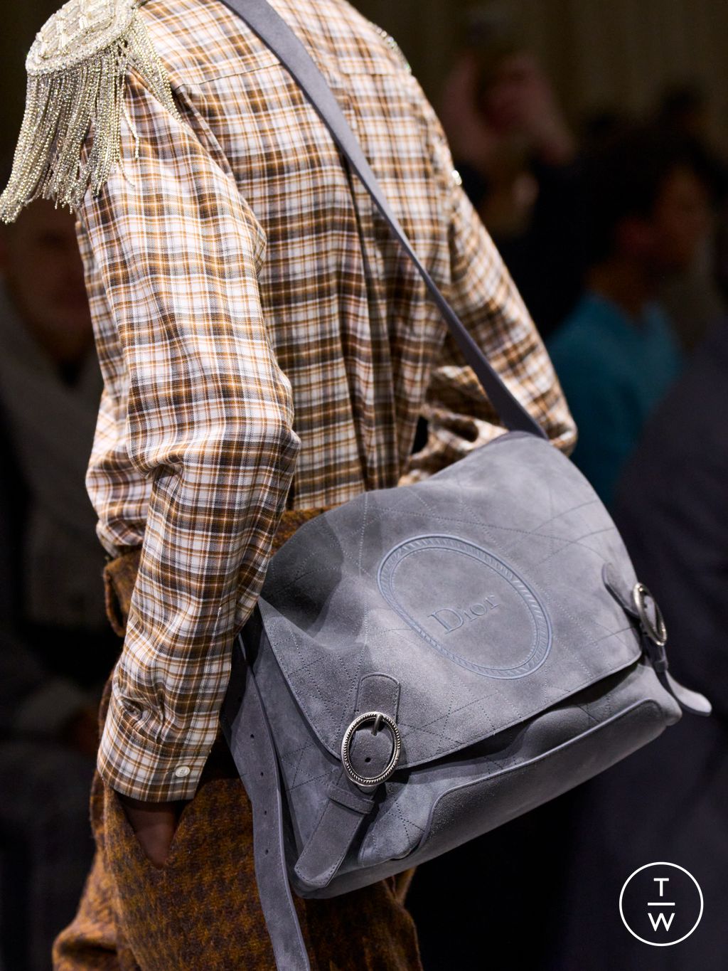 Fashion Week Paris Fall/Winter 2026 look 26 de la collection Dior Homme menswear accessories