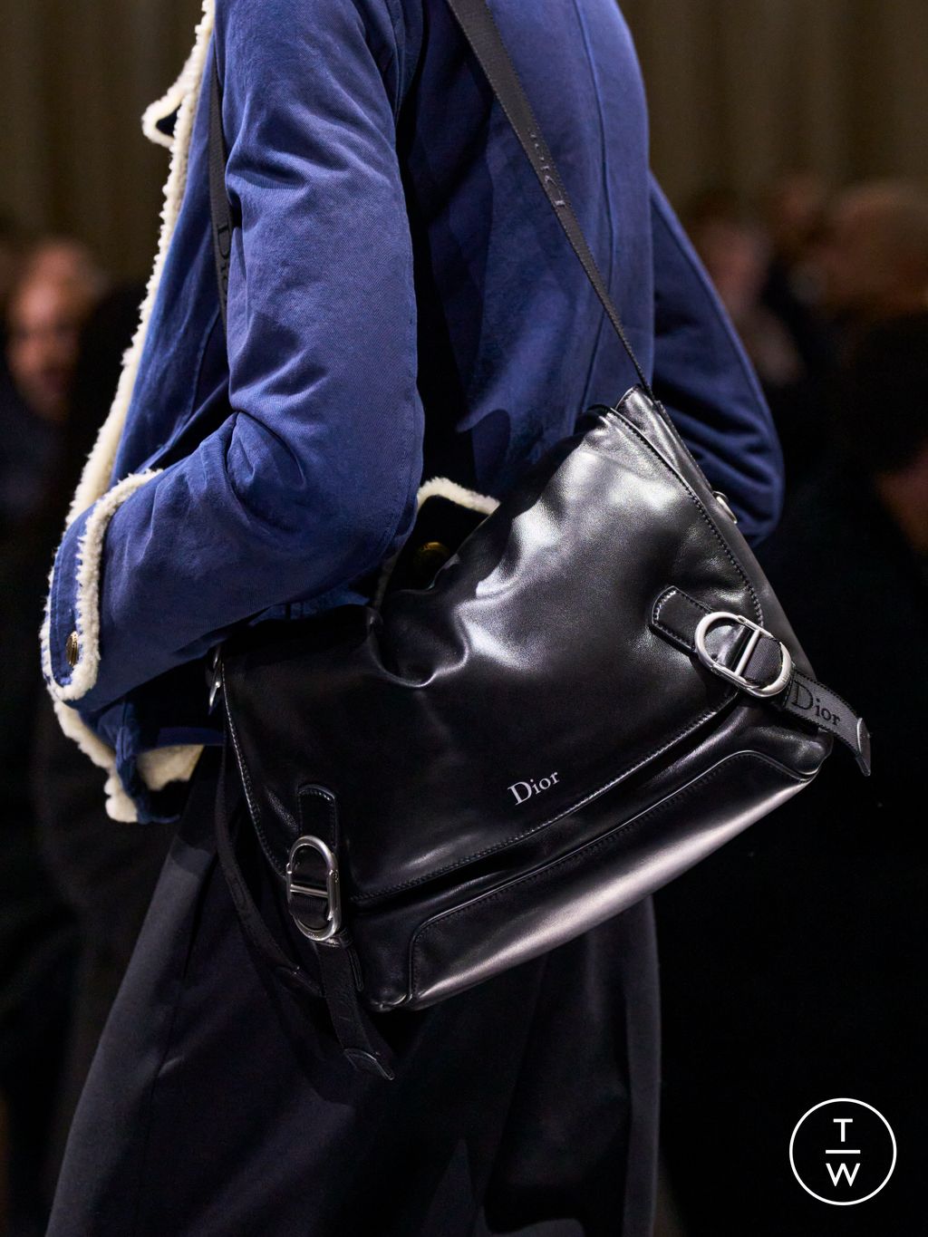 Fashion Week Paris Fall/Winter 2026 look 27 from the Dior Homme collection 男装配饰