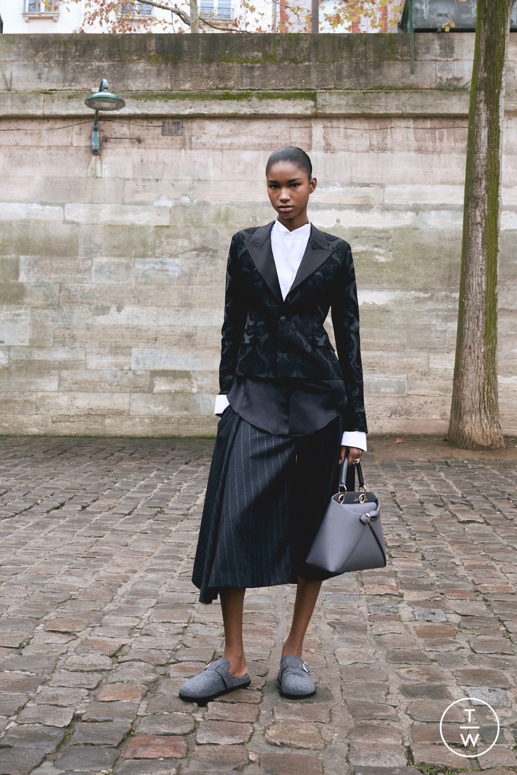 Fashion Week Paris Pre-Fall 2026 look 22 from the Dior collection 女装