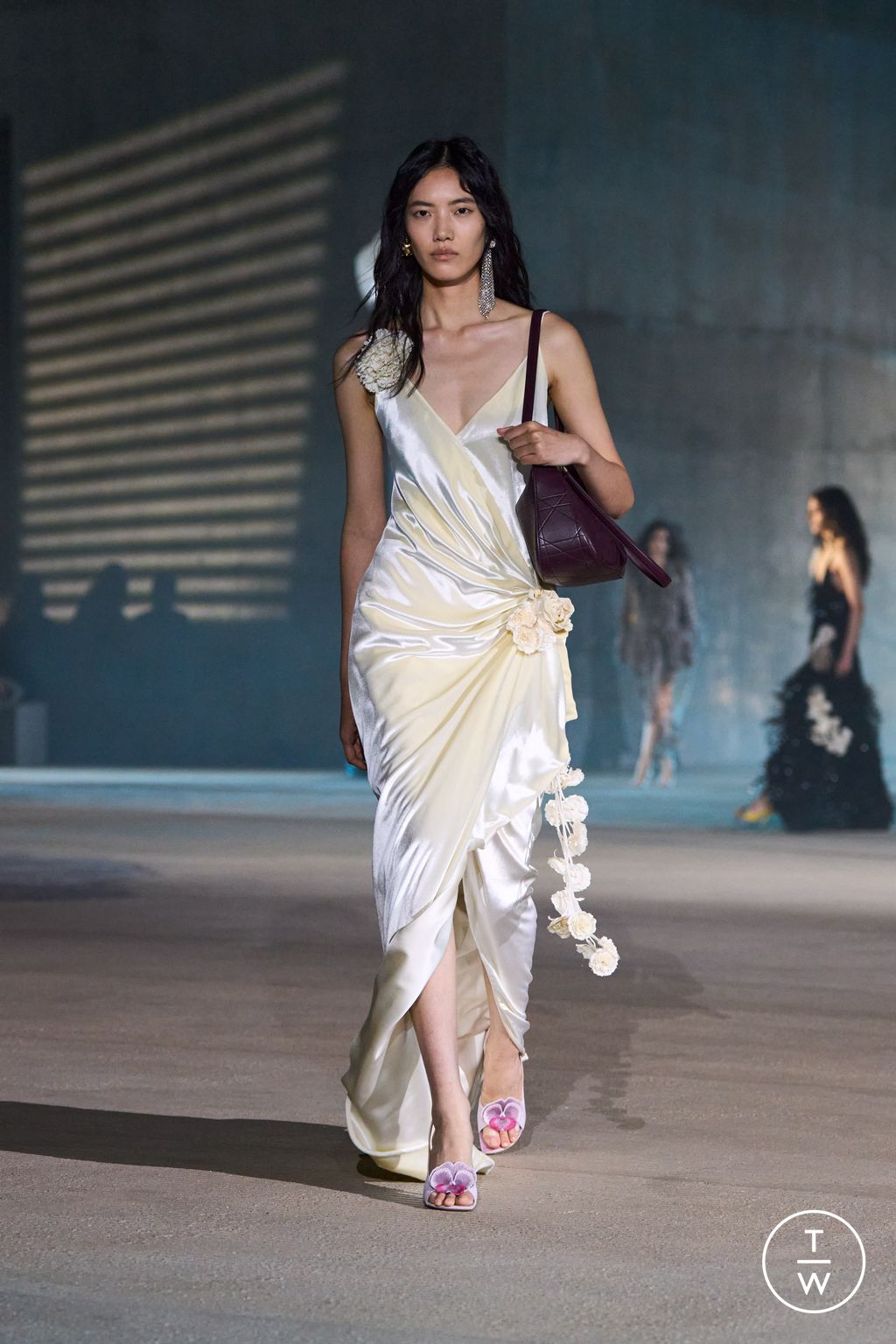 Fashion Week Paris Resort 2027 look 22 de la collection Dior womenswear