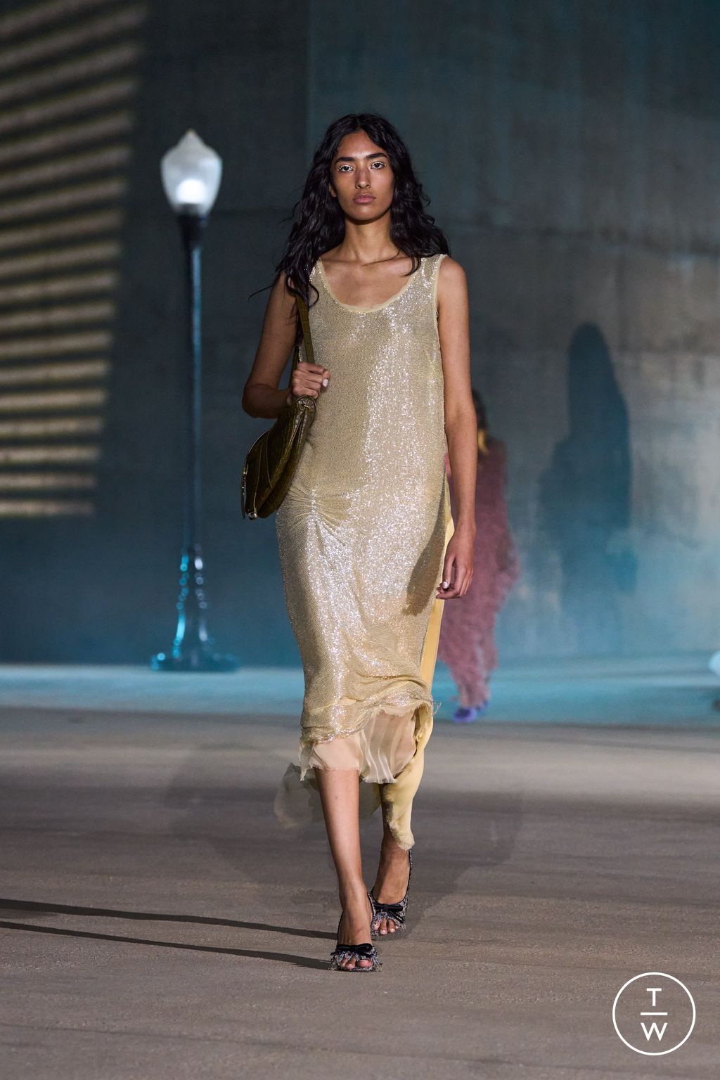 Fashion Week Paris Resort 2027 look 24 de la collection Dior womenswear