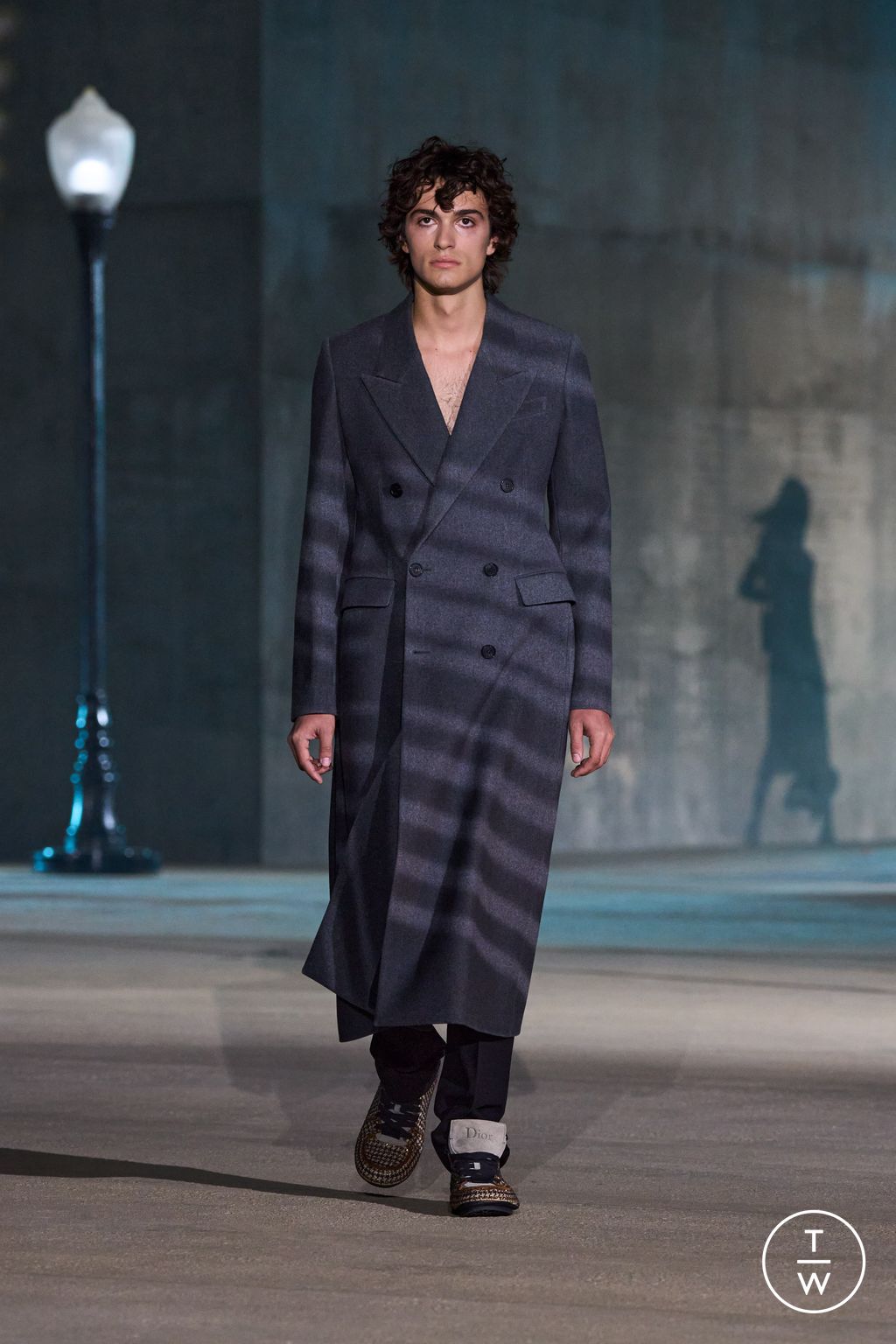 Fashion Week Paris Resort 2027 look 38 from the Dior collection womenswear