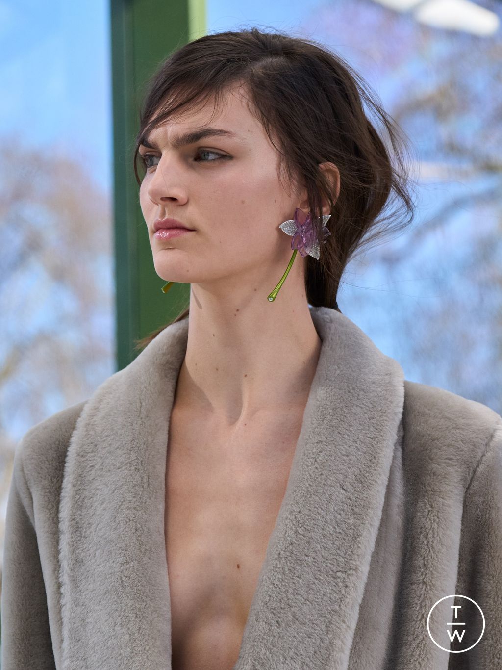 Fashion Week Paris Fall/Winter 2026 look 26 from the Dior collection womenswear accessories