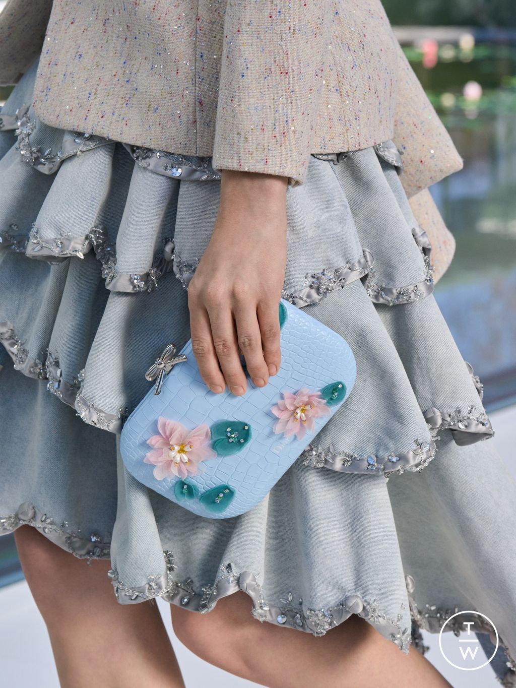 Fashion Week Paris Fall/Winter 2026 look 44 from the Dior collection womenswear accessories