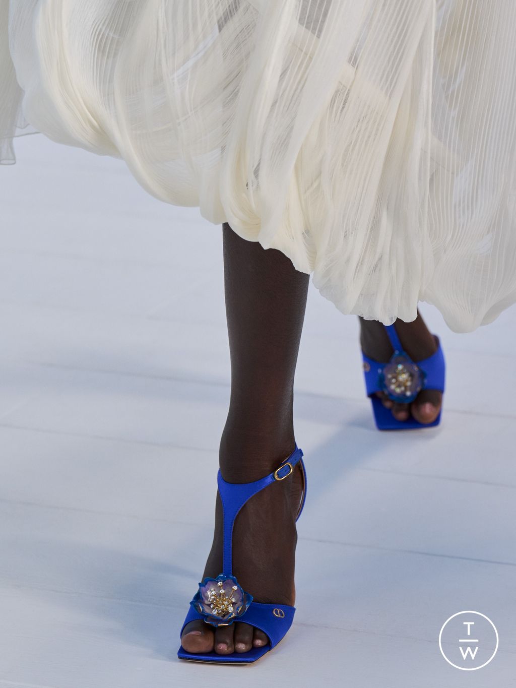 Fashion Week Paris Fall/Winter 2026 look 59 from the Dior collection womenswear accessories