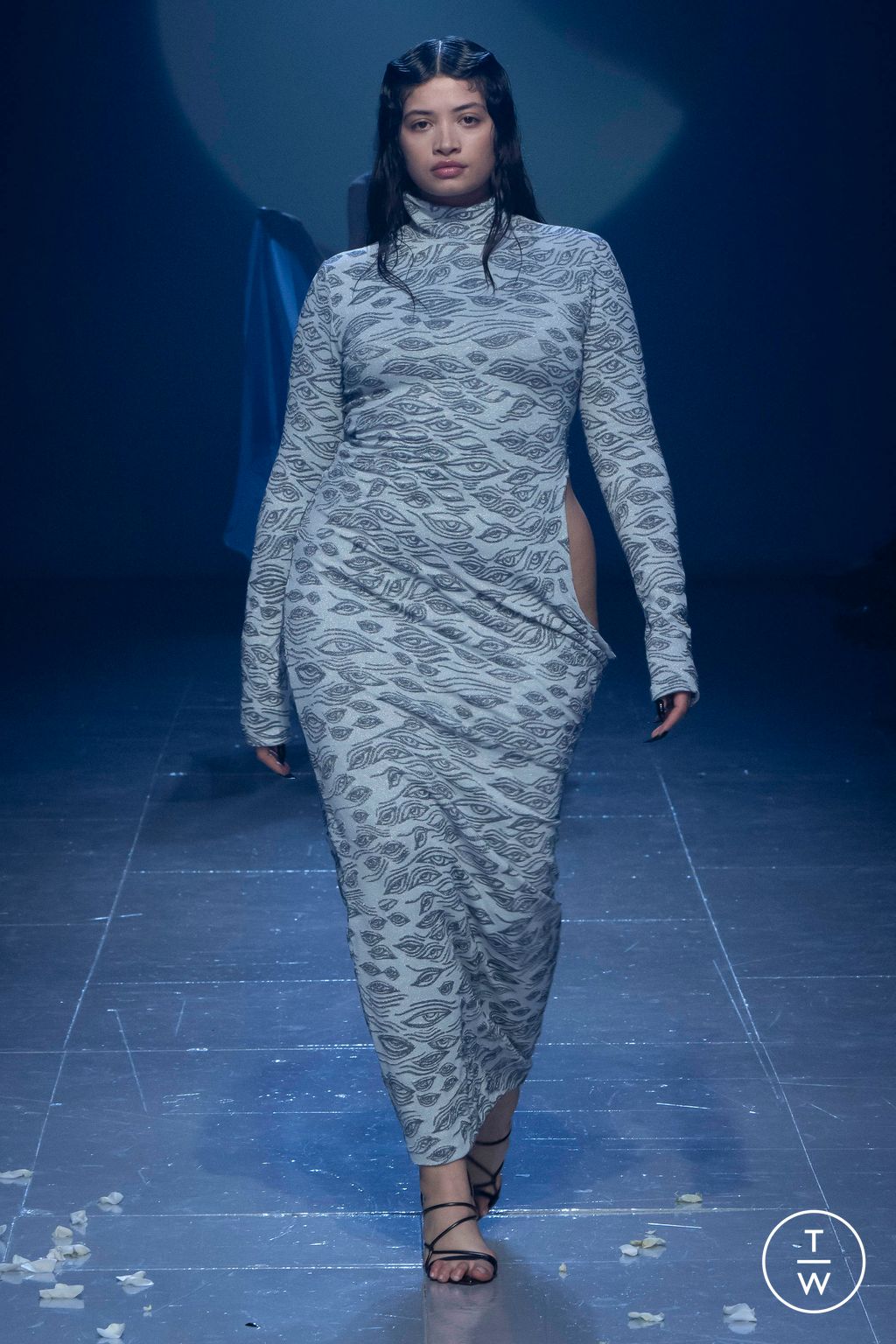 Fashion Week London Fall/Winter 2023 look 42 de la collection Di Petsa womenswear