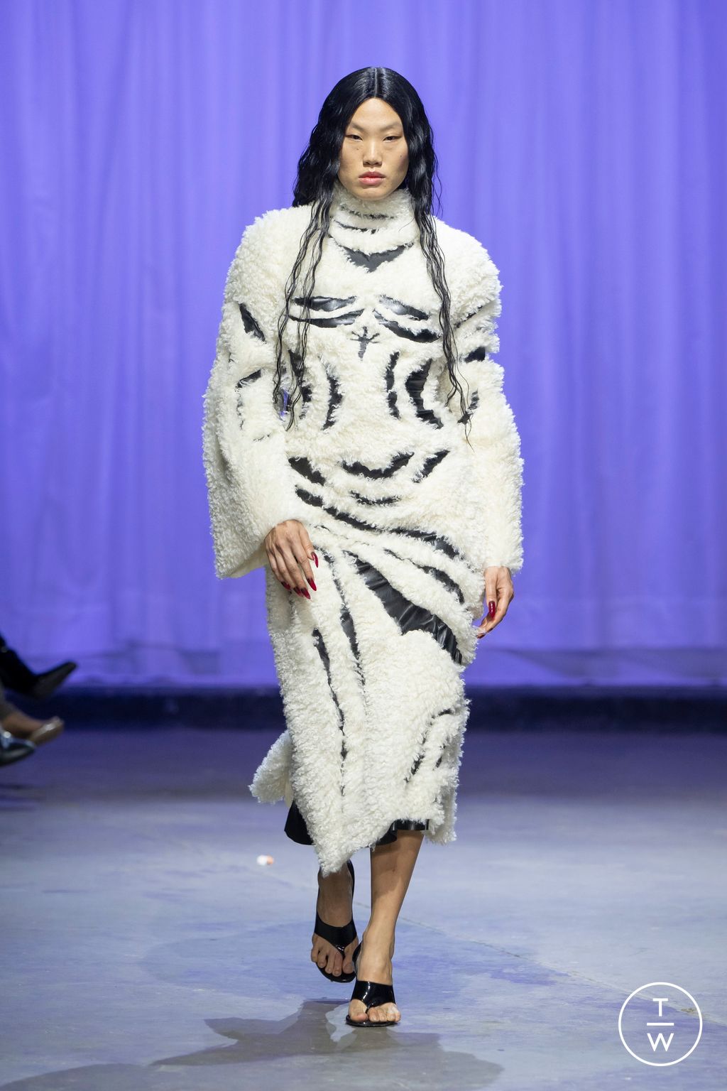 Fashion Week London Fall/Winter 2025 look 9 from the Di Petsa collection womenswear