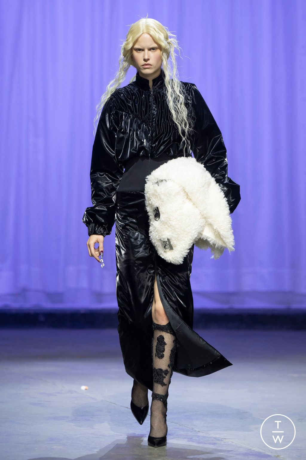 Fashion Week London Fall/Winter 2025 look 15 de la collection Di Petsa womenswear