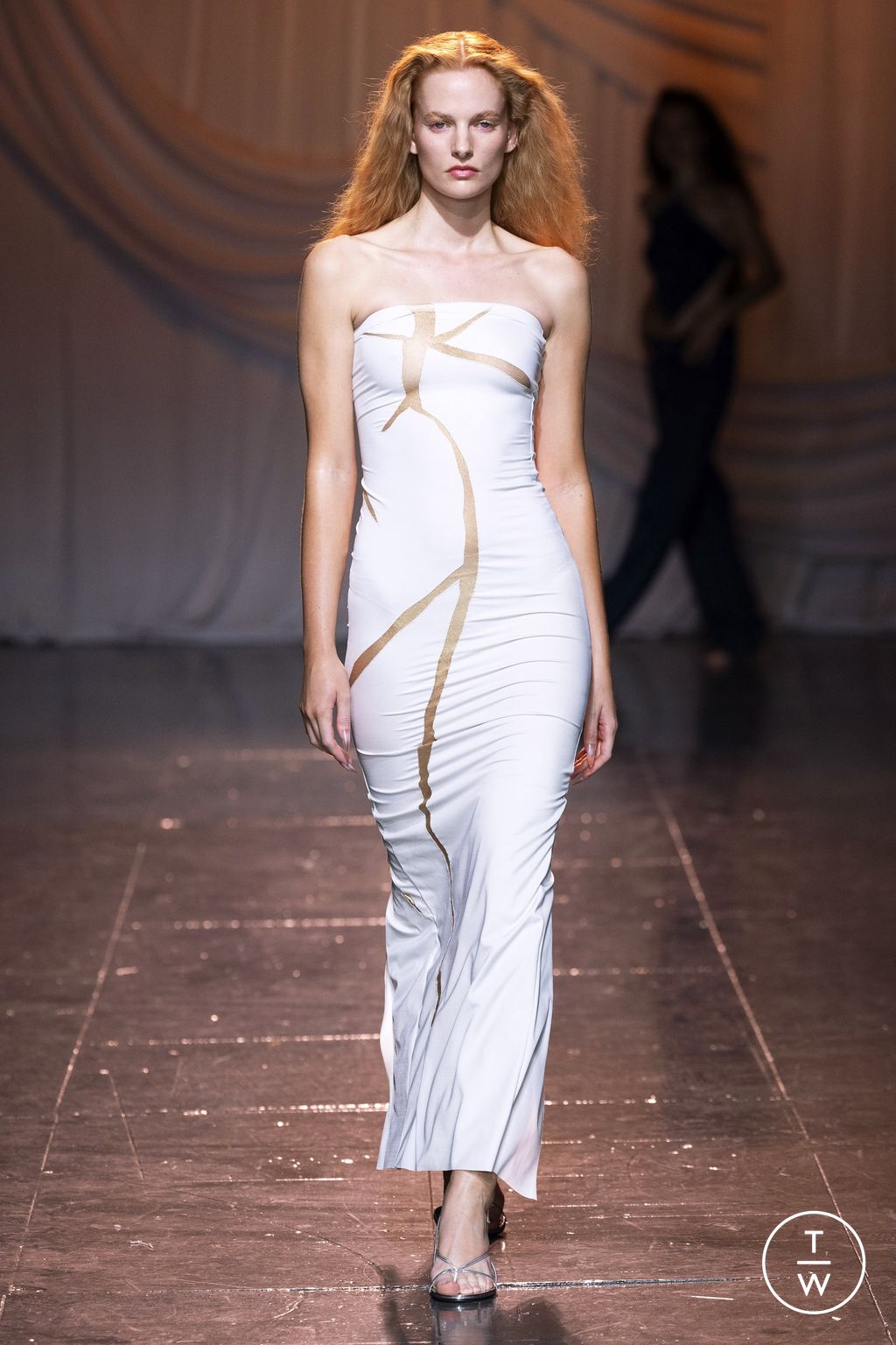 Fashion Week London Spring/Summer 2024 look 33 de la collection Di Petsa womenswear