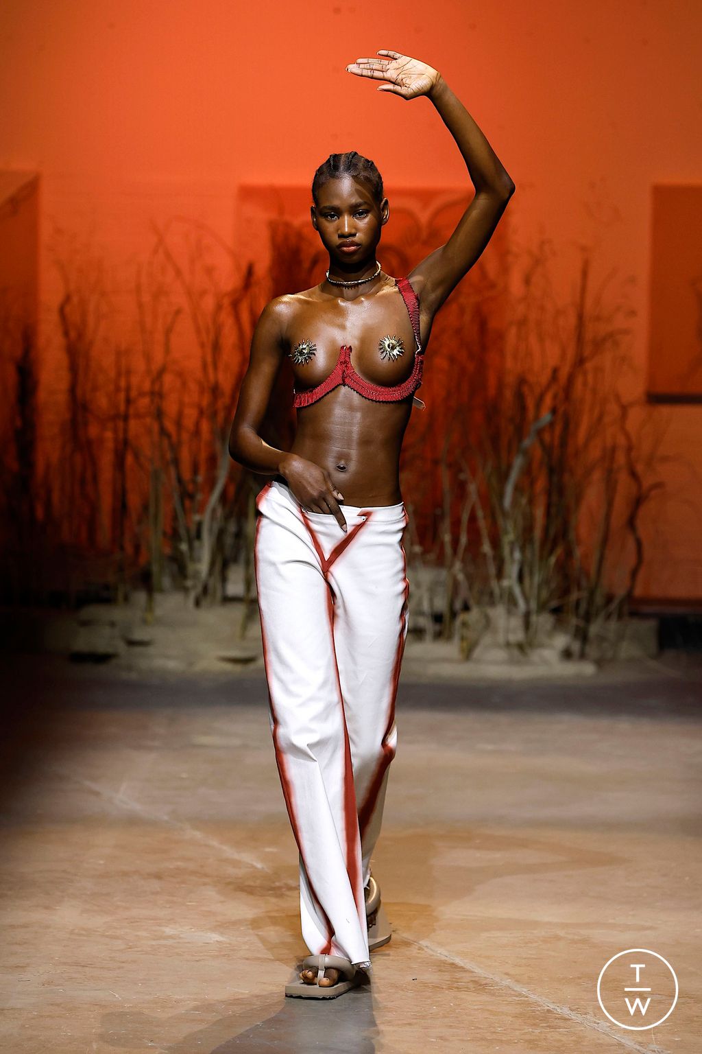 Fashion Week London Spring/Summer 2025 look 12 from the Di Petsa collection womenswear