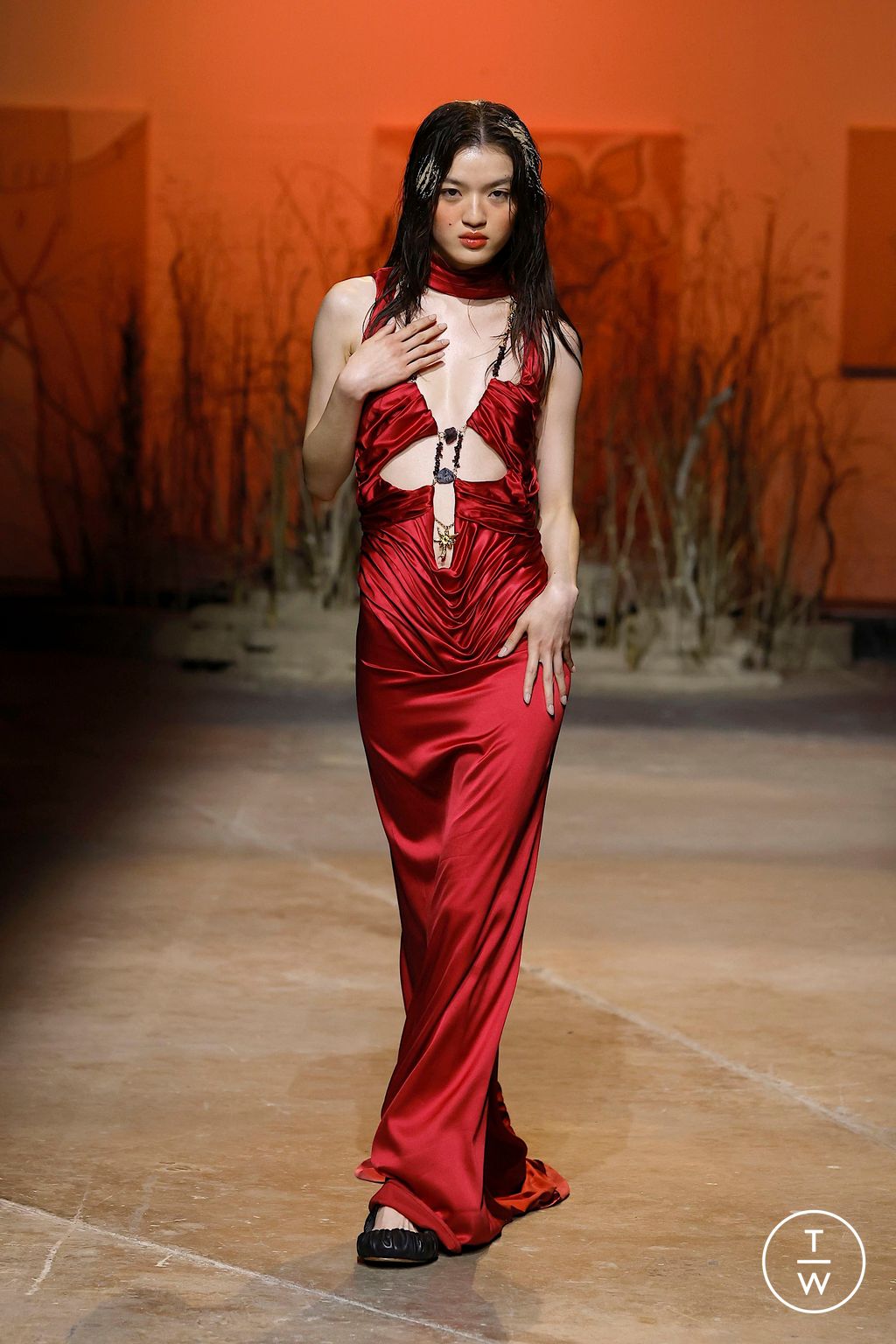 Fashion Week London Spring/Summer 2025 look 14 from the Di Petsa collection womenswear