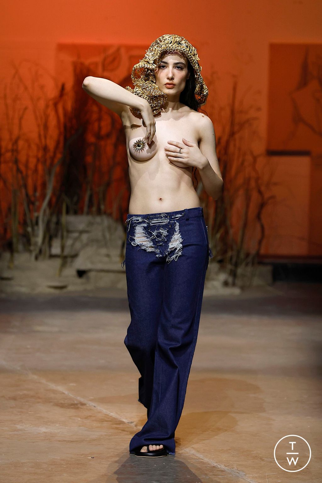 Fashion Week London Spring/Summer 2025 look 26 from the Di Petsa collection womenswear