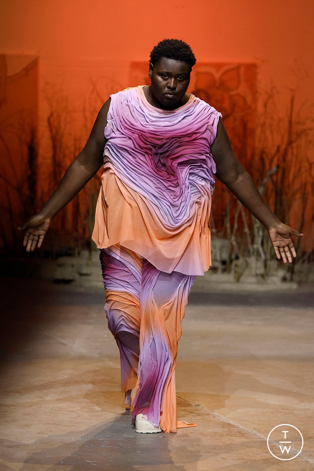 Fashion Week London Spring/Summer 2025 look 30 de la collection Di Petsa womenswear