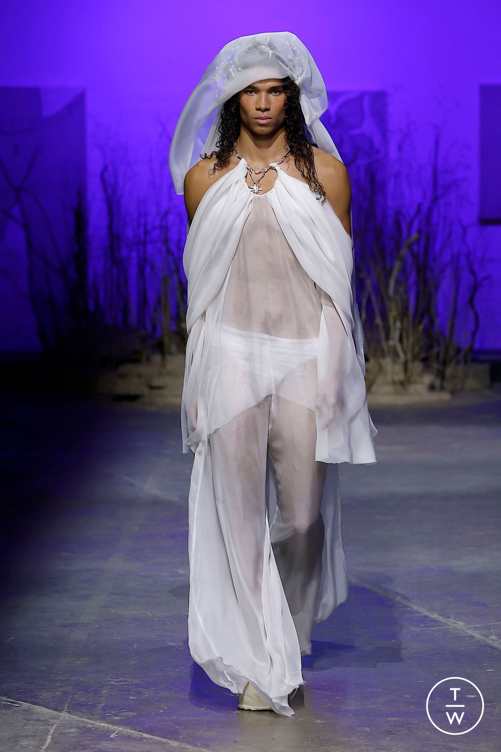 Fashion Week London Spring/Summer 2025 look 49 from the Di Petsa collection womenswear