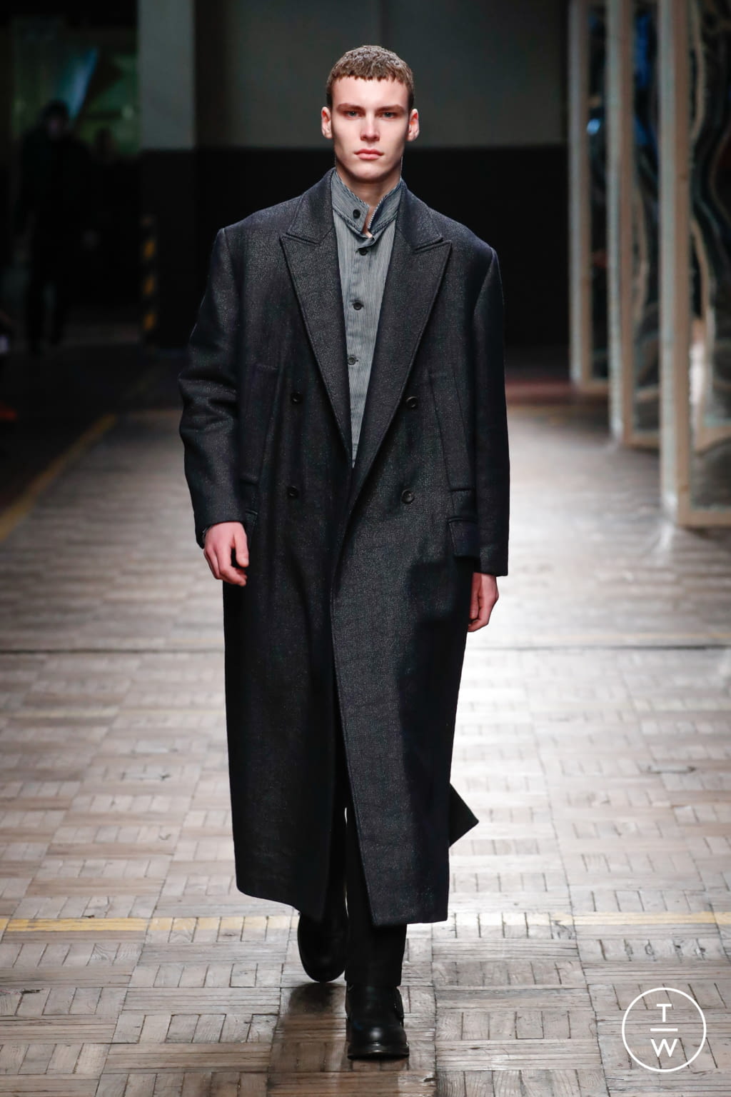 Fashion Week Milan Fall/Winter 2018 look 1 from the Dirk Bikkembergs collection 男装