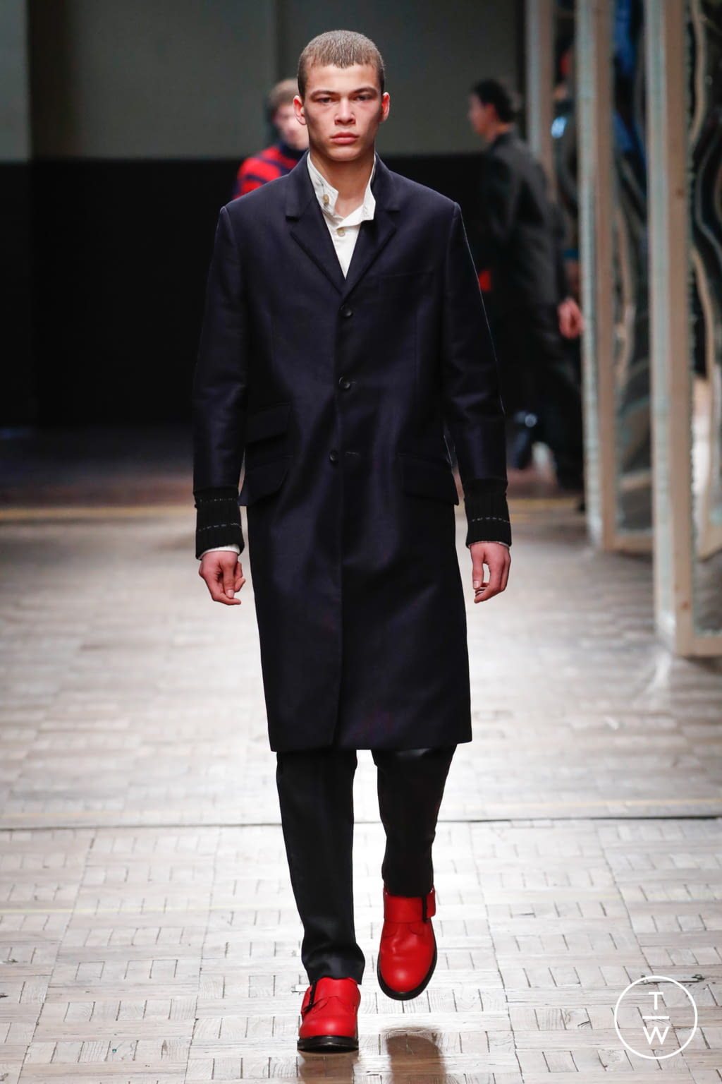 Fashion Week Milan Fall/Winter 2018 look 7 from the Dirk Bikkembergs collection menswear