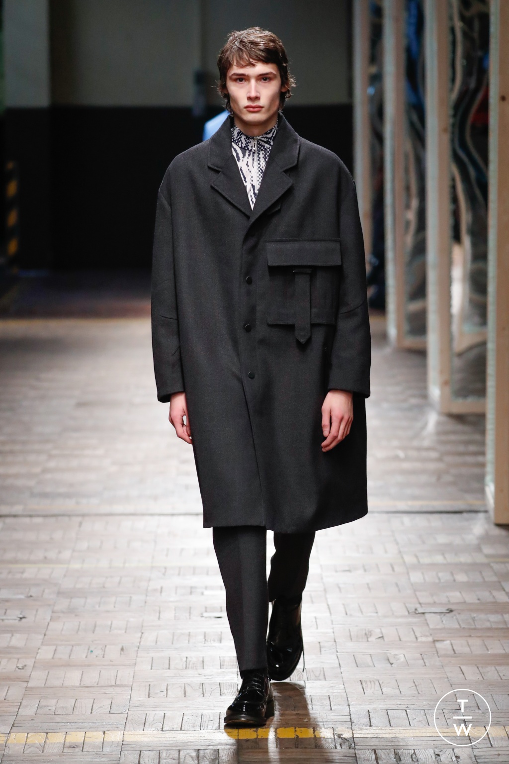 Fashion Week Milan Fall/Winter 2018 look 22 from the Dirk Bikkembergs collection menswear