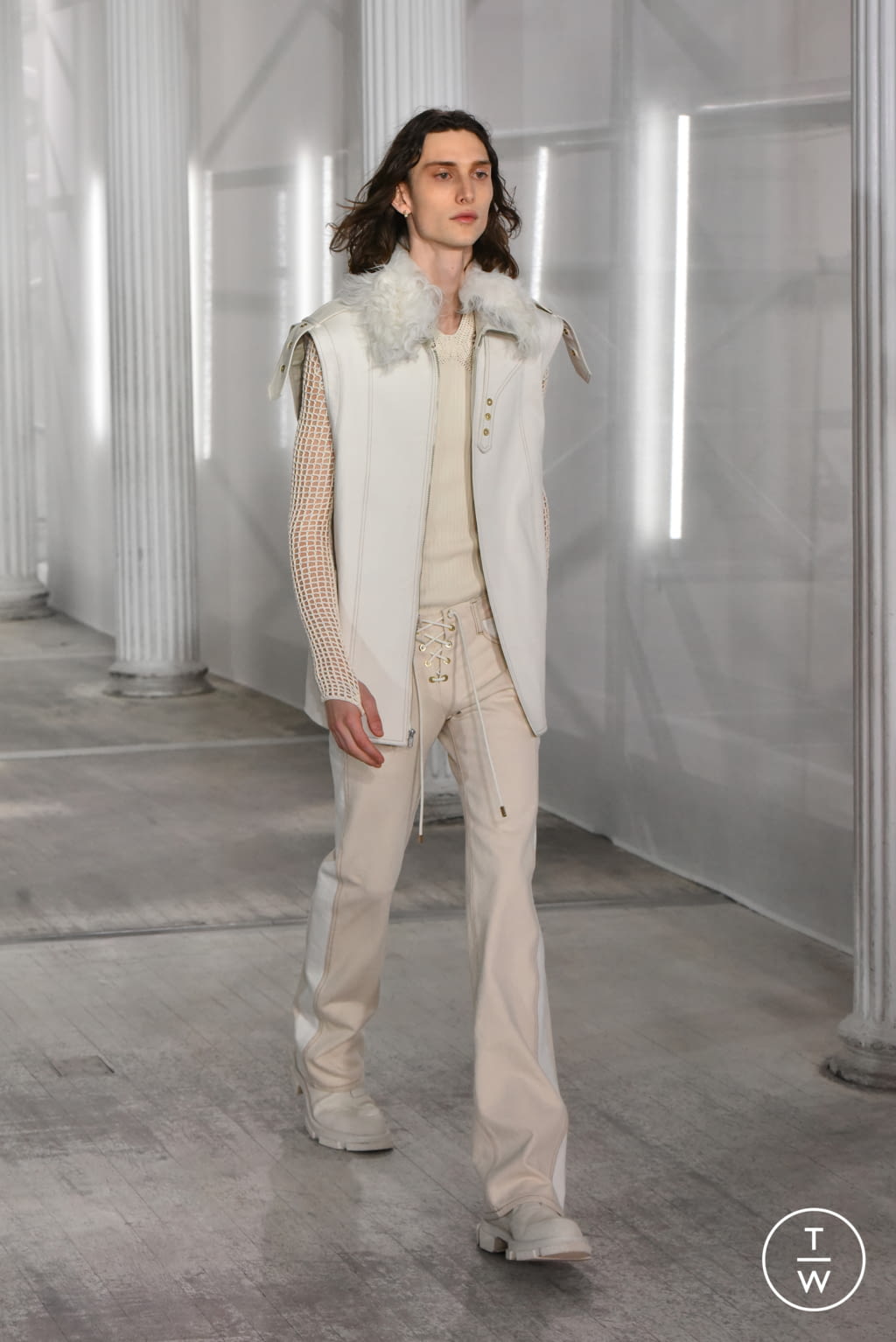Fashion Week New York Fall/Winter 2021 look 11 from the Dion Lee collection 女装