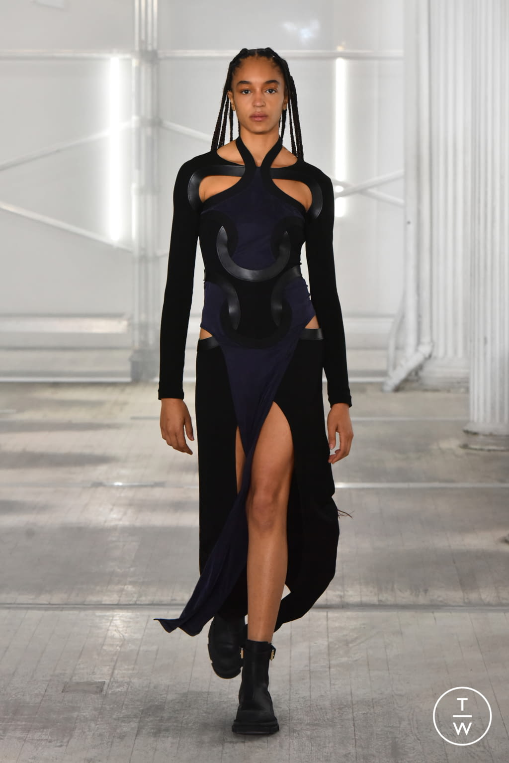 Fashion Week New York Fall/Winter 2021 look 42 from the Dion Lee collection womenswear