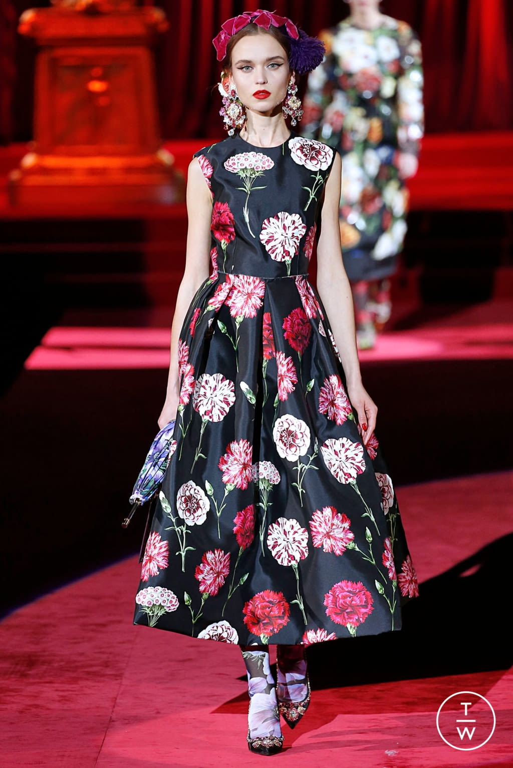 Fashion Week Milan Fall/Winter 2019 look 34 from the Dolce & Gabbana collection 女装