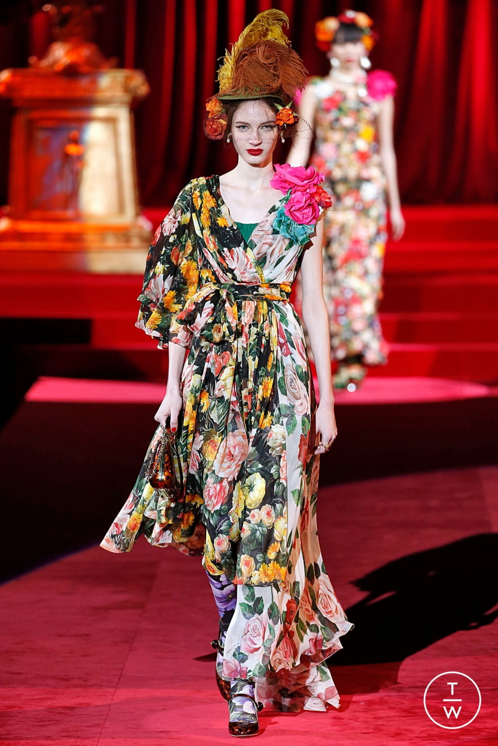 Fashion Week Milan Fall/Winter 2019 look 41 from the Dolce & Gabbana collection 女装
