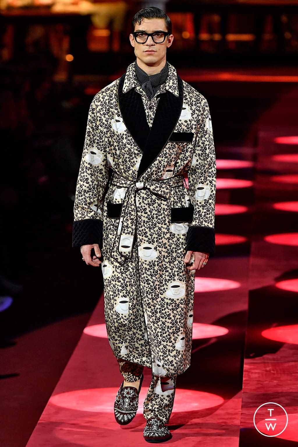 Fashion Week Milan Fall/Winter 2019 look 9 from the Dolce & Gabbana collection menswear