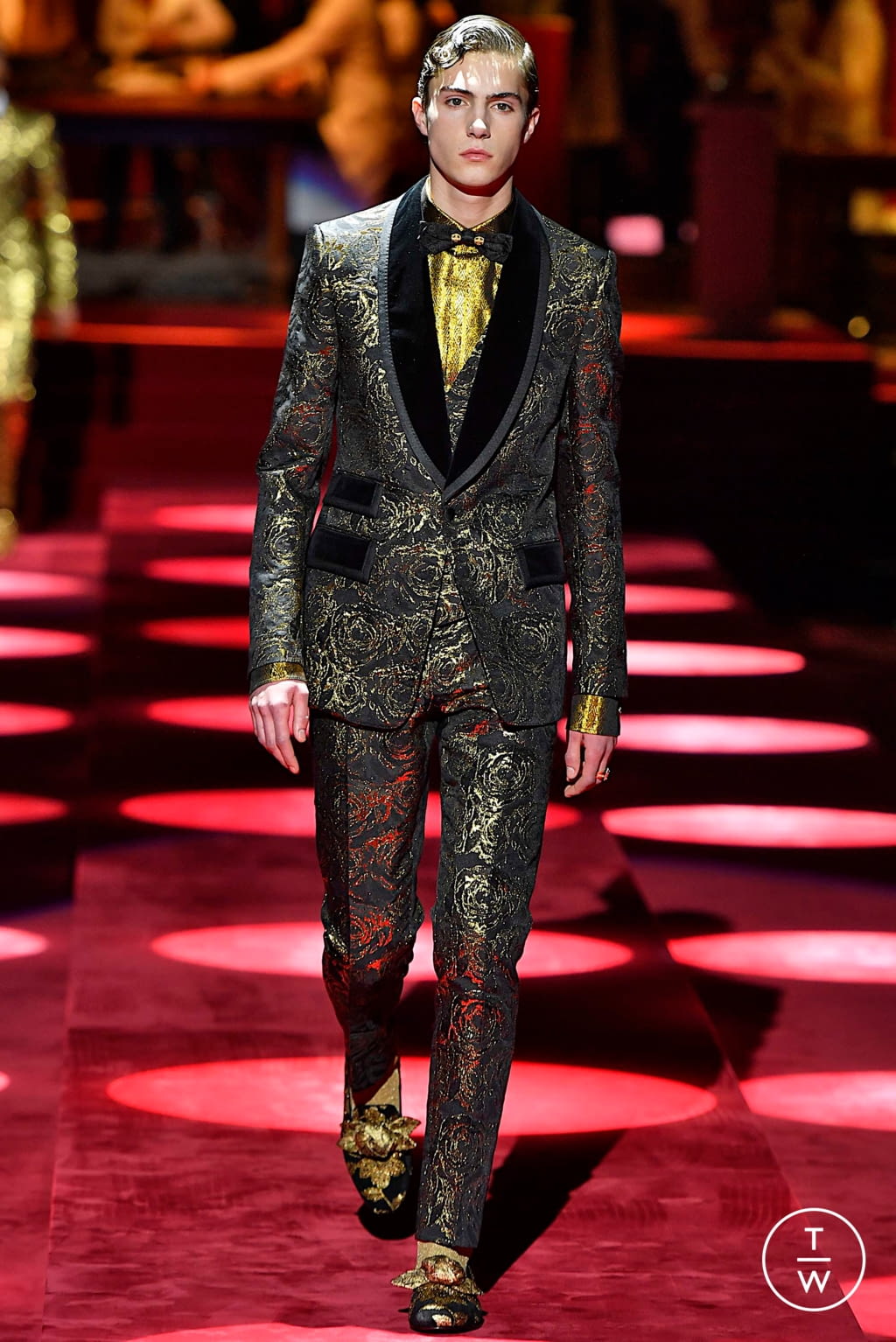 Fashion Week Milan Fall/Winter 2019 look 23 from the Dolce & Gabbana collection 男装