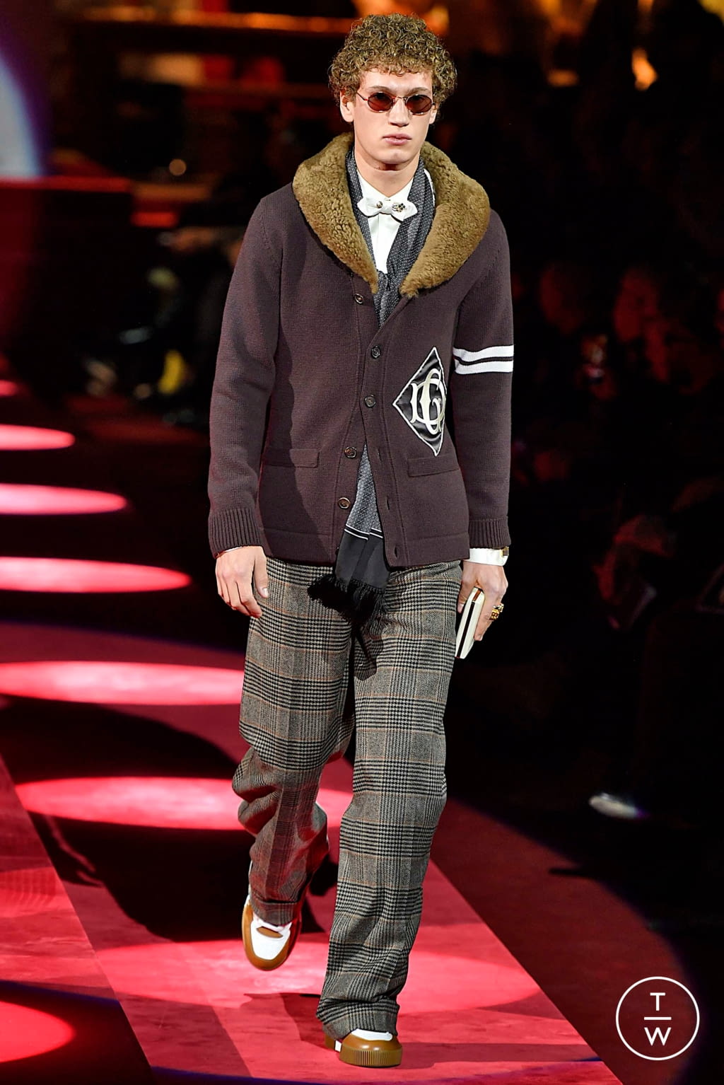 Fashion Week Milan Fall/Winter 2019 look 35 from the Dolce & Gabbana collection 男装