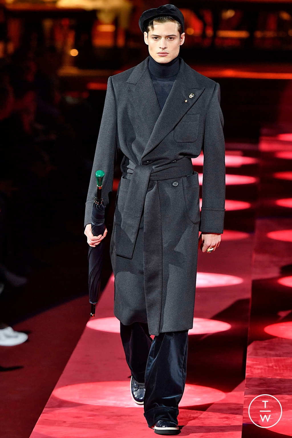 Fashion Week Milan Fall/Winter 2019 look 40 from the Dolce & Gabbana collection 男装