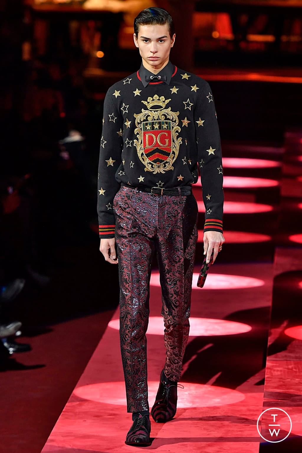 Fashion Week Milan Fall/Winter 2019 look 49 from the Dolce & Gabbana collection 男装