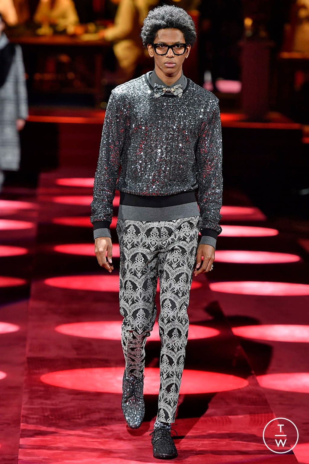 Fashion Week Milan Fall/Winter 2019 look 60 from the Dolce & Gabbana collection menswear