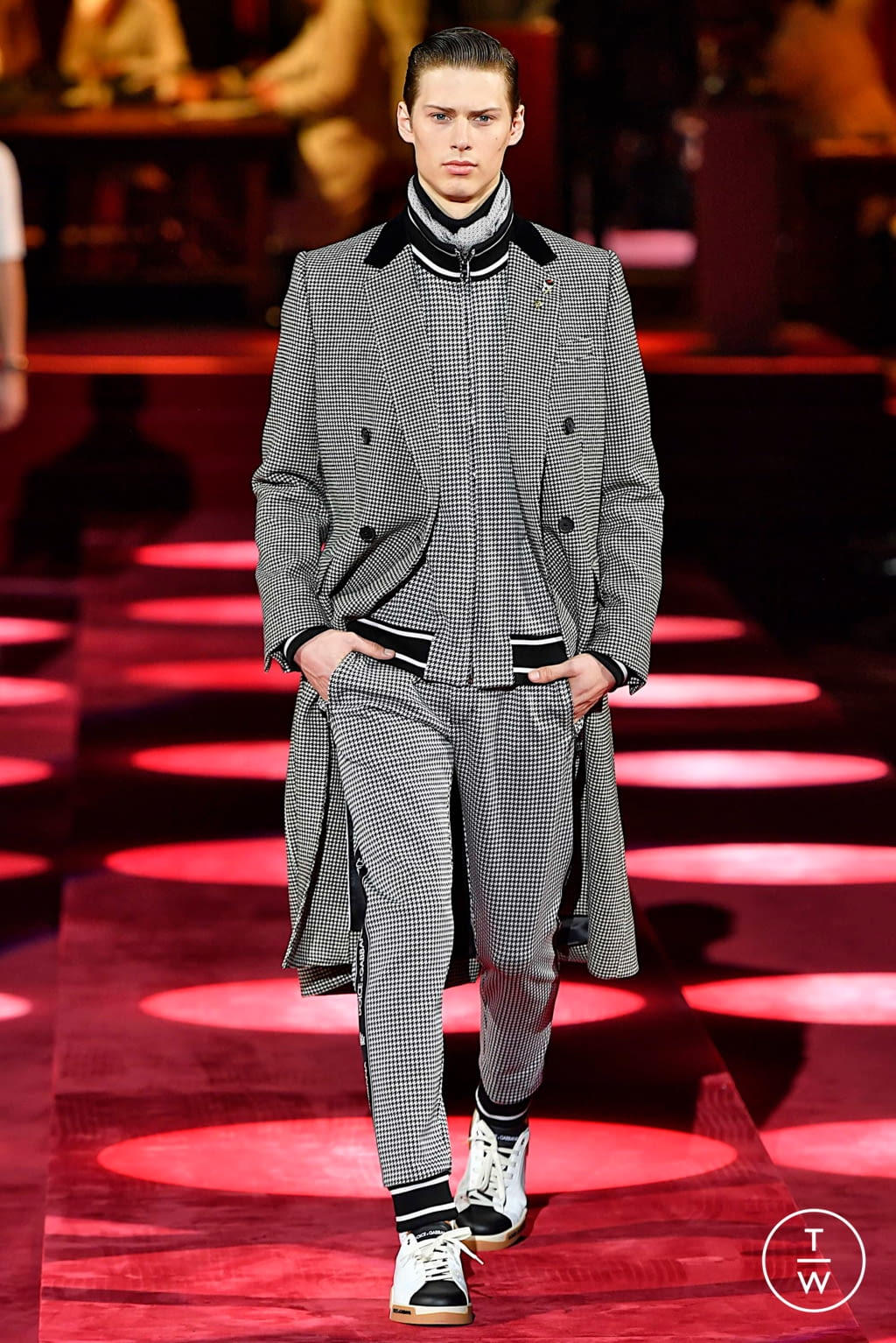 Fashion Week Milan Fall/Winter 2019 look 63 from the Dolce & Gabbana collection menswear