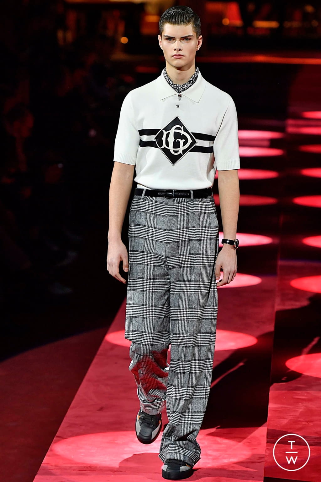 Fashion Week Milan Fall/Winter 2019 look 64 from the Dolce & Gabbana collection menswear