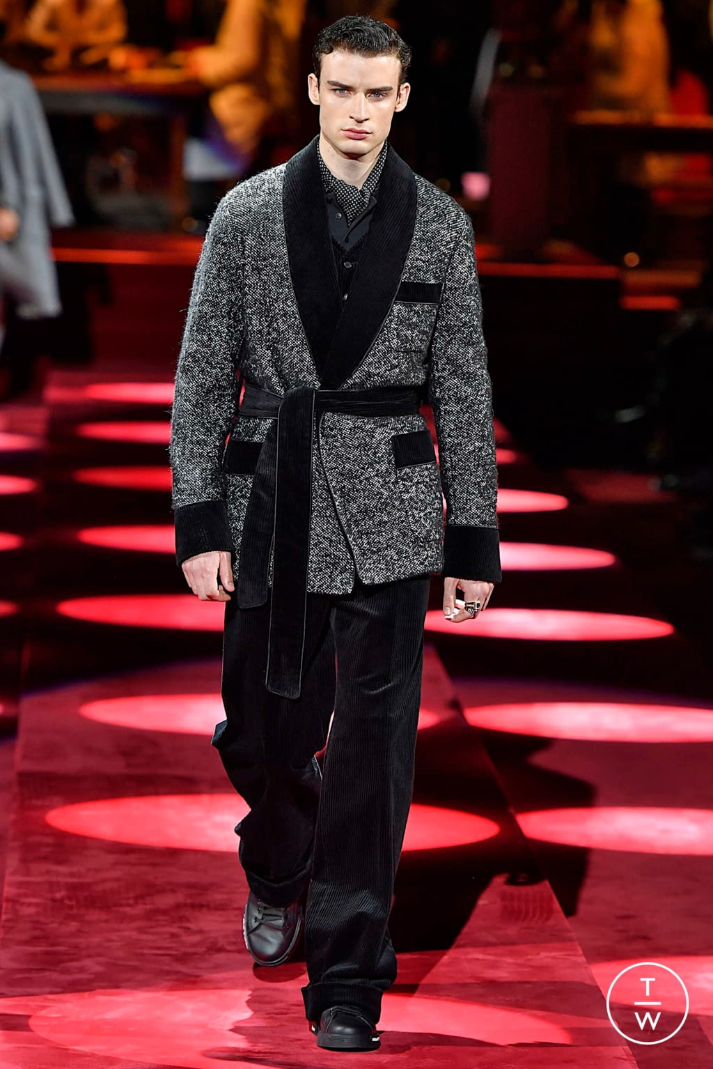 Fashion Week Milan Fall/Winter 2019 look 69 from the Dolce & Gabbana collection menswear