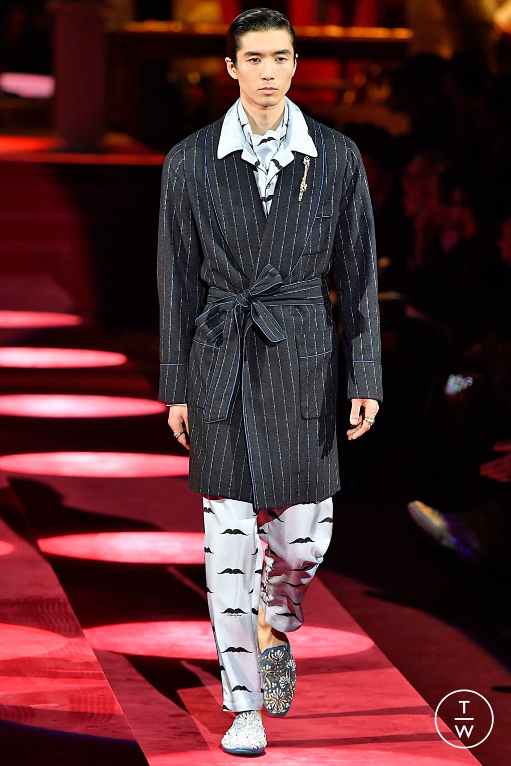 Fashion Week Milan Fall/Winter 2019 look 92 from the Dolce & Gabbana collection 男装