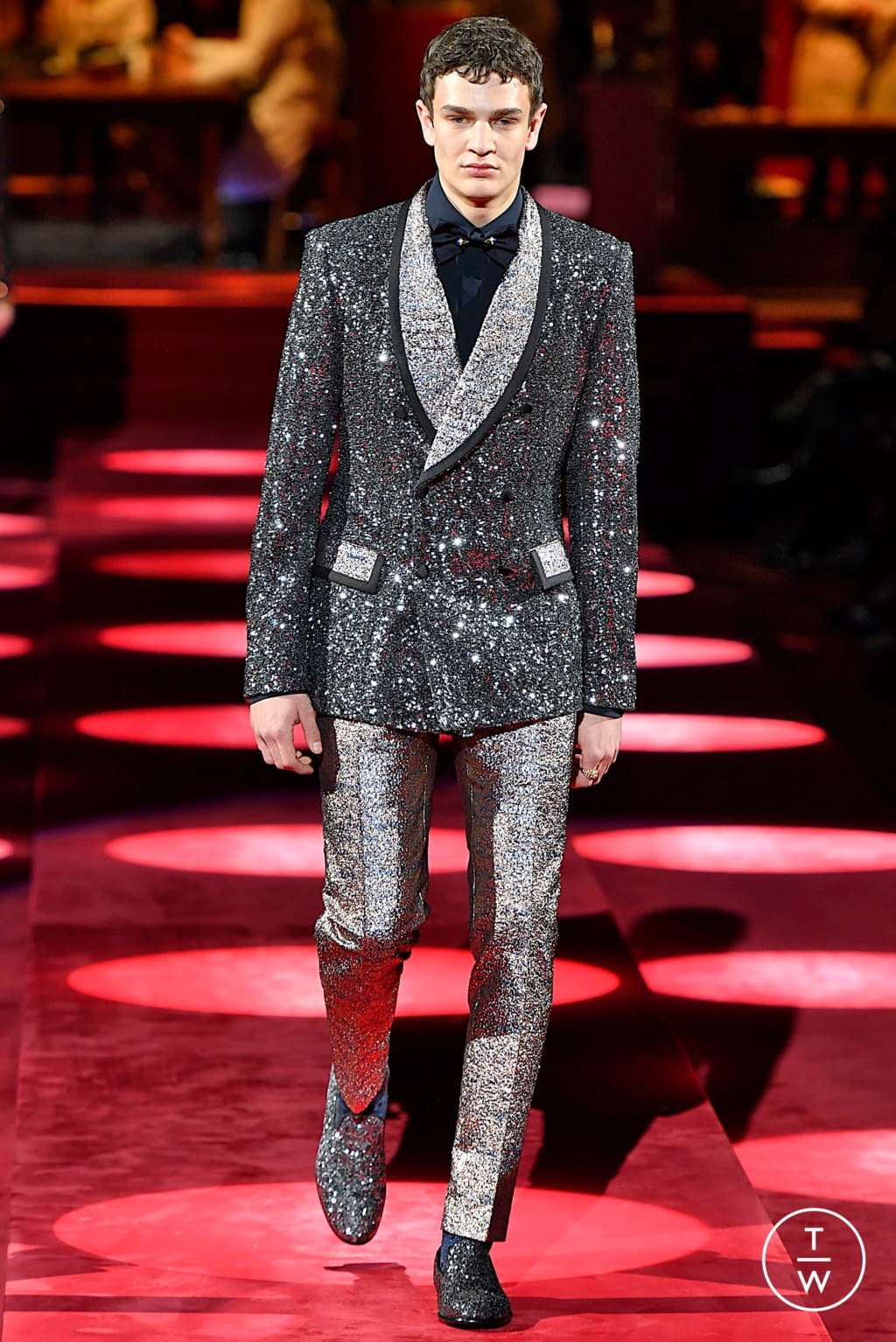 Fashion Week Milan Fall/Winter 2019 look 117 from the Dolce & Gabbana collection 男装