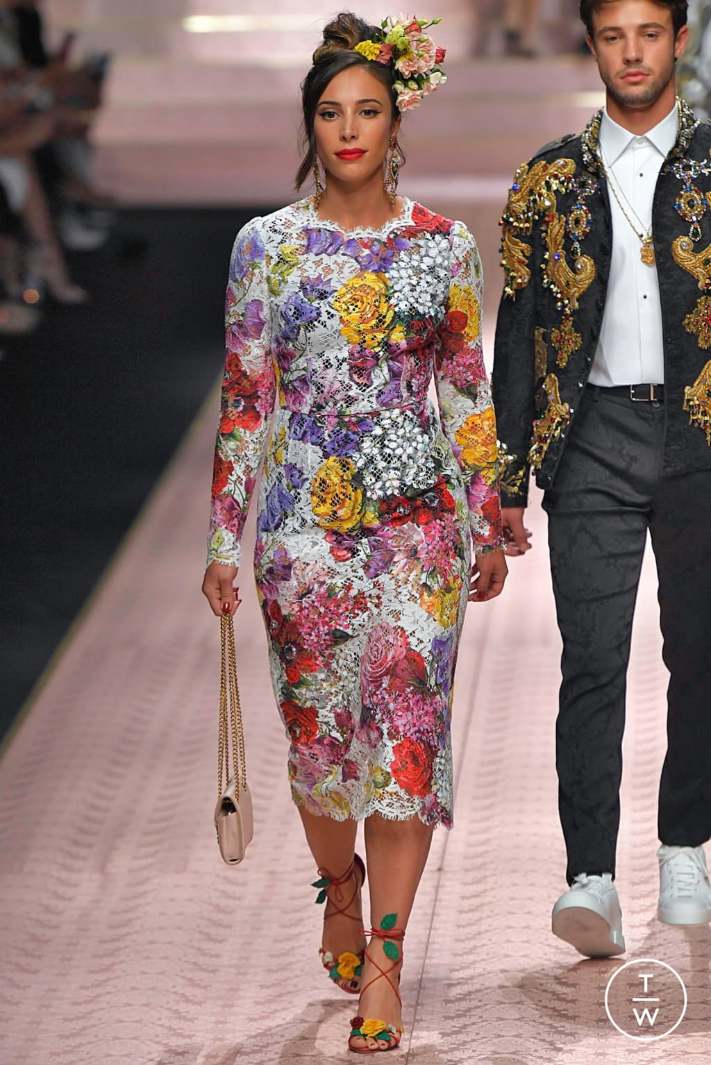 Fashion Week Milan Spring/Summer 2019 look 8 from the Dolce & Gabbana collection womenswear