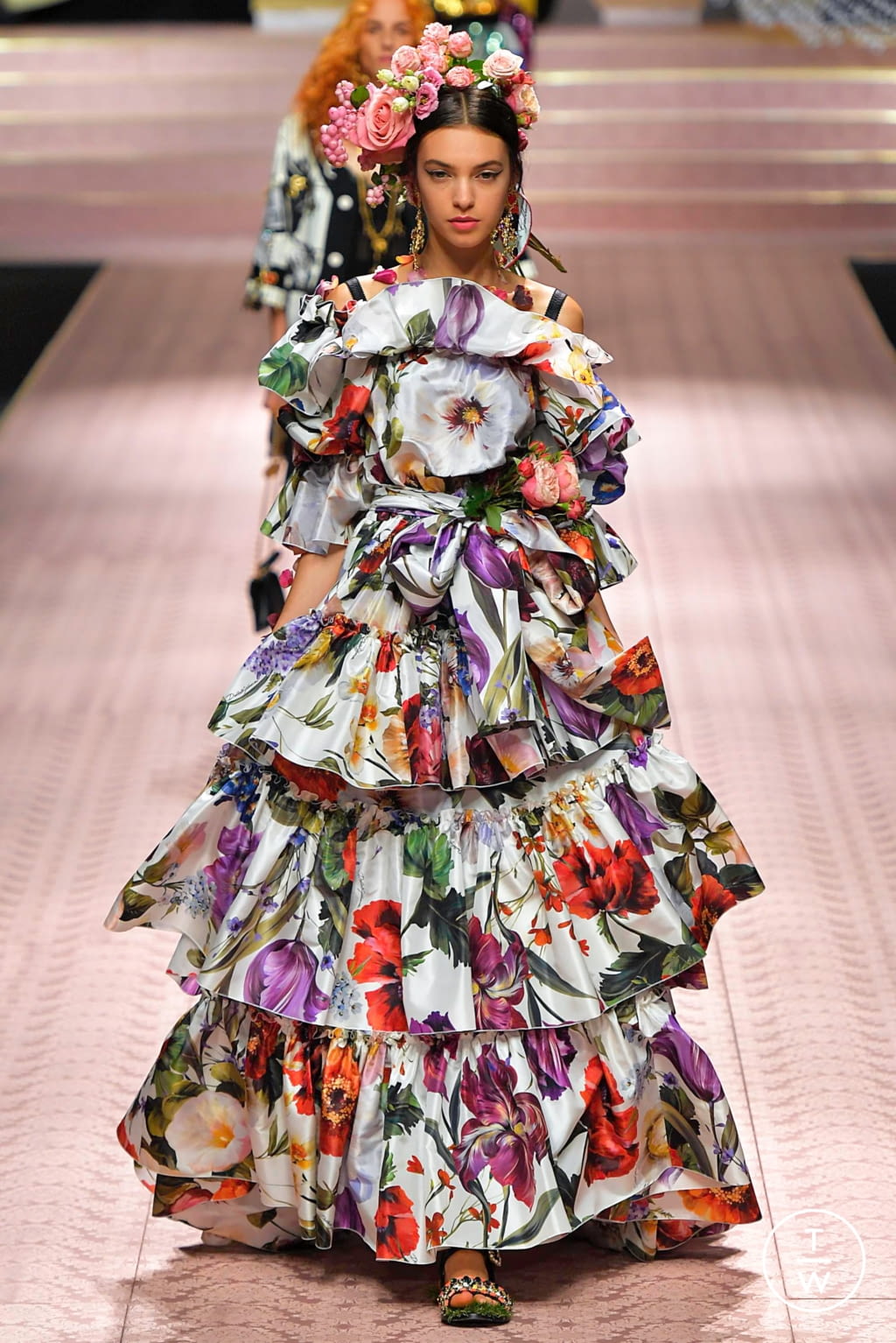 Fashion Week Milan Spring/Summer 2019 look 30 from the Dolce & Gabbana collection womenswear