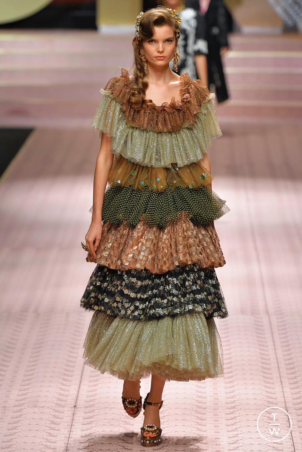 Fashion Week Milan Spring/Summer 2019 look 61 de la collection Dolce & Gabbana womenswear