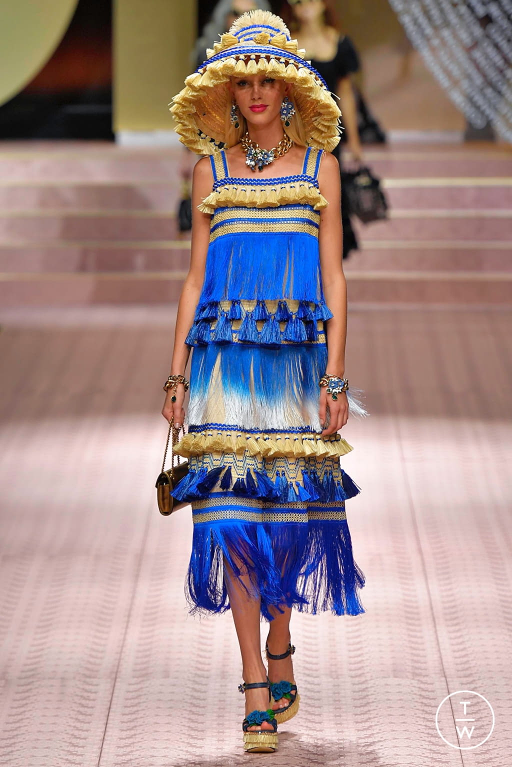 Fashion Week Milan Spring/Summer 2019 look 67 de la collection Dolce & Gabbana womenswear