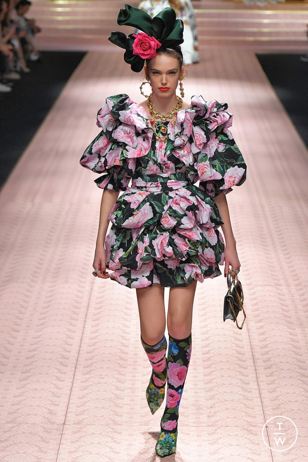 Fashion Week Milan Spring/Summer 2019 look 79 de la collection Dolce & Gabbana womenswear