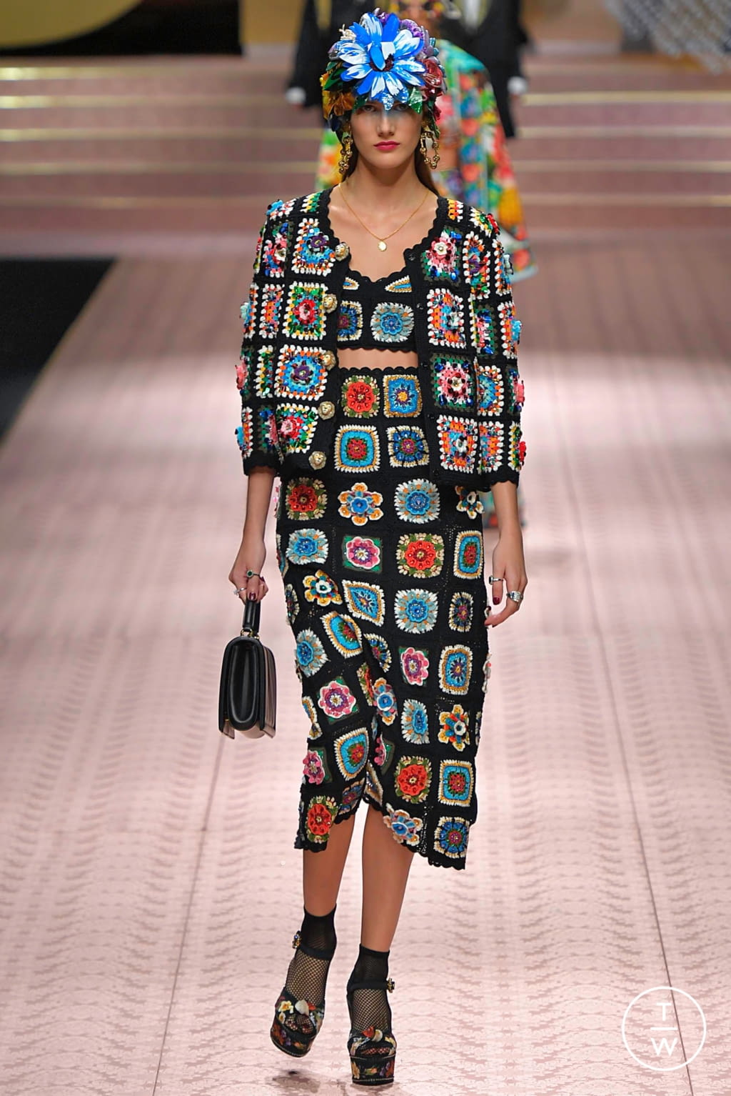 Fashion Week Milan Spring/Summer 2019 look 99 from the Dolce & Gabbana collection womenswear