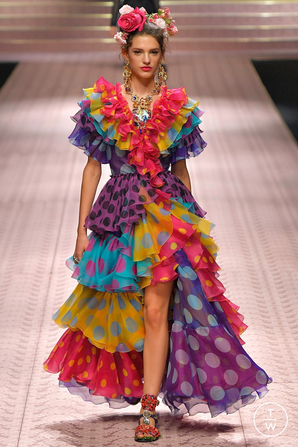 Fashion Week Milan Spring/Summer 2019 look 109 de la collection Dolce & Gabbana womenswear