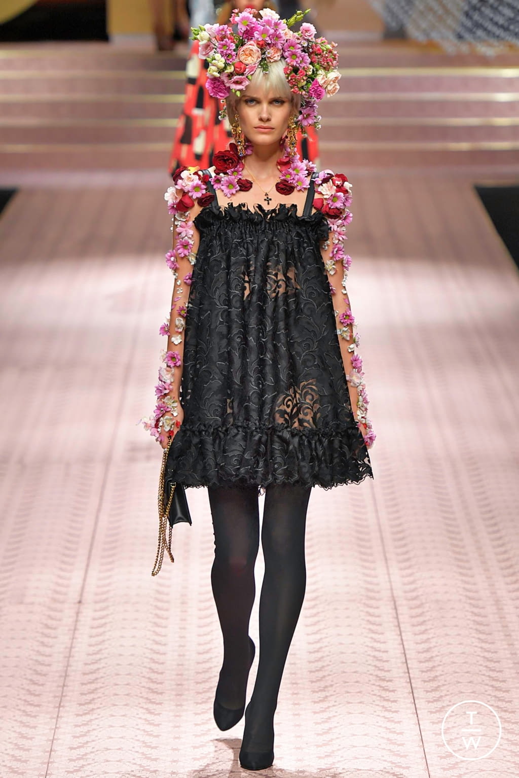 Fashion Week Milan Spring/Summer 2019 look 136 from the Dolce & Gabbana collection 女装