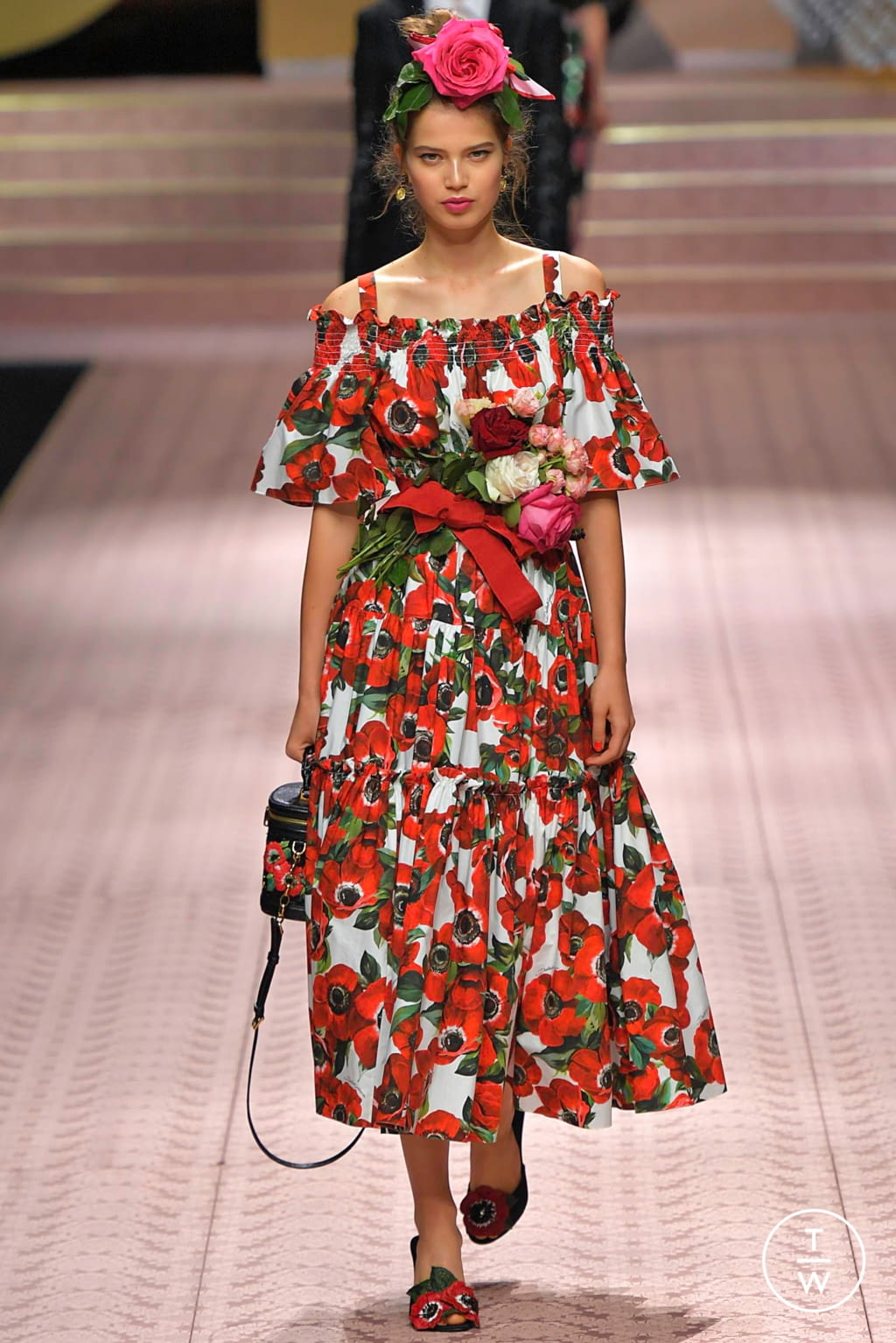 Fashion Week Milan Spring/Summer 2019 look 150 from the Dolce & Gabbana collection womenswear