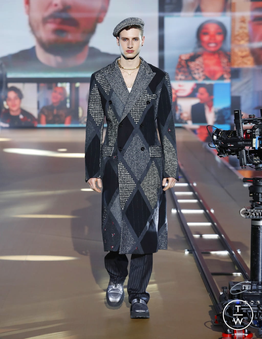 Fashion Week Milan Fall/Winter 2021 look 27 from the Dolce & Gabbana collection 男装