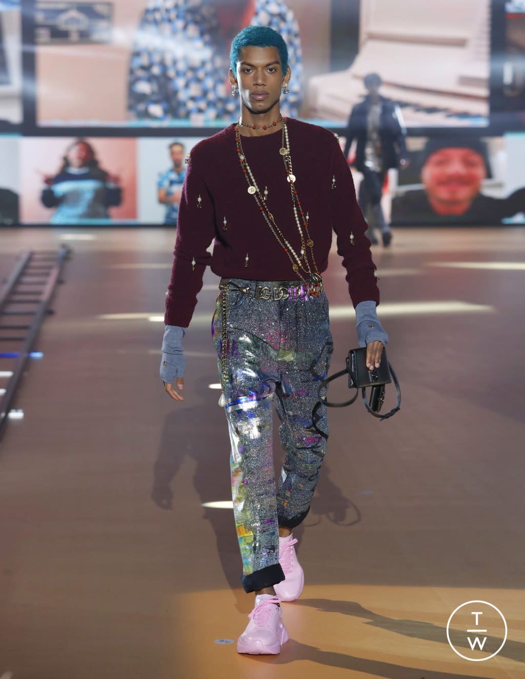 Fashion Week Milan Fall/Winter 2021 look 6 from the Dolce & Gabbana collection 男装